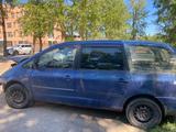 Volkswagen Sharan 1996 года за 700 000 тг. в Павлодар