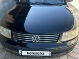 Volkswagen Passat 2004 годаүшін2 600 000 тг. в Алматы