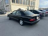 Mercedes-Benz E 320 2001 года за 4 800 000 тг. в Астана – фото 2