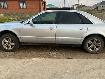 Audi A8 1996 года за 1 500 000 тг. в Актобе – фото 5