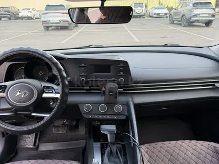 Hyundai Elantra 2021 года за 8 900 000 тг. в Алматы – фото 5