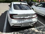 Hyundai Sonata 2023 годаүшін10 200 000 тг. в Астана – фото 3