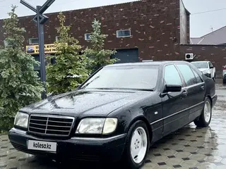 Mercedes-Benz S 320