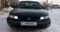 Toyota Camry 1997 года за 3 235 447 тг. в Семей – фото 2