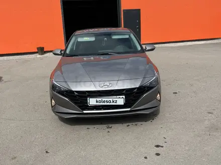 Hyundai Elantra 2021 года за 9 100 000 тг. в Экибастуз – фото 4