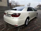 Toyota Camry 2017 годаfor8 400 000 тг. в Алматы – фото 3