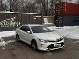 Toyota Camry 2017 годаfor10 800 000 тг. в Алматы