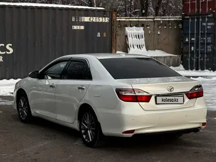 Toyota Camry 2017 года за 10 800 000 тг. в Алматы – фото 12