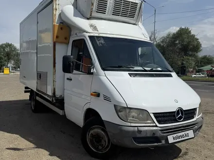 Mercedes-Benz Sprinter 2004 года за 8 000 000 тг. в Алматы – фото 3
