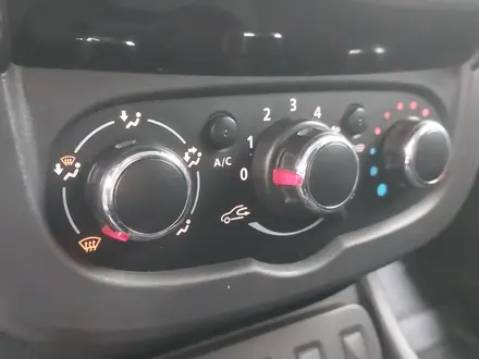 Renault Duster 2015 года за 4 350 000 тг. в Астана – фото 16