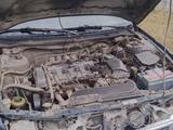 Mazda 626 1994 годаүшін500 000 тг. в Актобе – фото 3