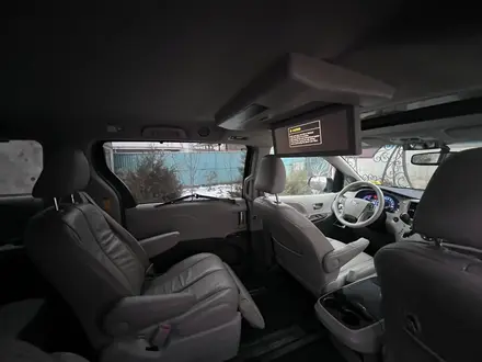 Toyota Sienna 2014 года за 12 000 000 тг. в Алматы – фото 11