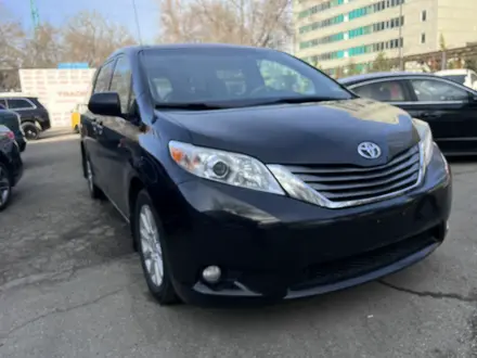 Toyota Sienna 2014 года за 12 000 000 тг. в Алматы – фото 20