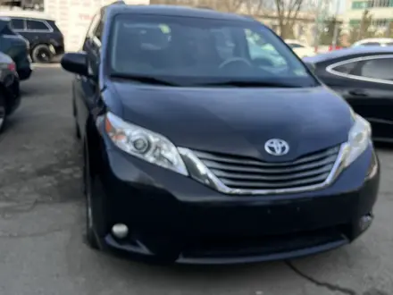 Toyota Sienna 2014 года за 12 000 000 тг. в Алматы – фото 24