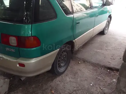 Toyota Picnic 1996 года за 2 500 000 тг. в Алматы – фото 2