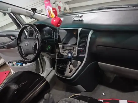 Toyota Alphard 2004 года за 7 500 000 тг. в Усть-Каменогорск – фото 32