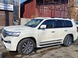 Toyota Land Cruiser 2018 годаүшін37 000 000 тг. в Алматы – фото 3