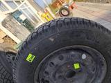 Шины с дисками комплект шипованныеүшін65 000 тг. в Усть-Каменогорск – фото 3