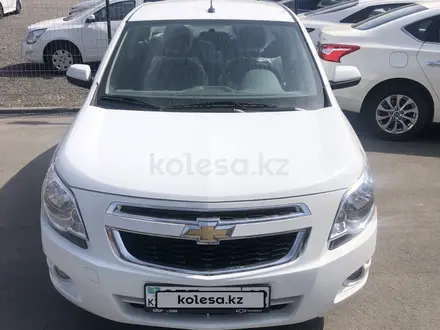 Chevrolet Cobalt 2024 года за 6 740 000 тг. в Алматы – фото 2