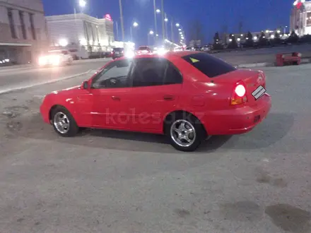 Hyundai Accent 2005 года за 2 650 000 тг. в Актау – фото 2