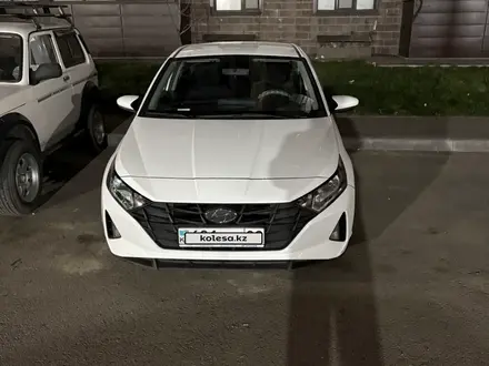Hyundai i20 2023 года за 6 250 000 тг. в Алматы – фото 18