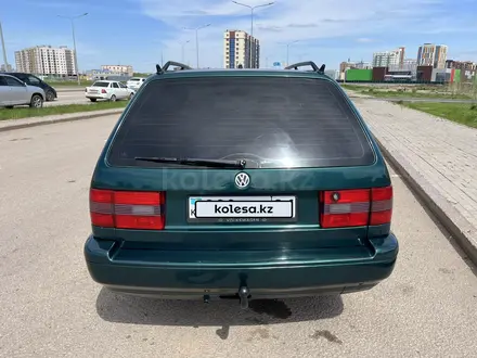 Volkswagen Passat 1994 года за 2 400 000 тг. в Астана – фото 6
