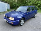 Volkswagen Golf 1996 года за 2 295 000 тг. в Караганда – фото 3