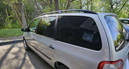 Ford Galaxy 2001 года за 3 100 000 тг. в Караганда – фото 4