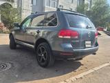 Volkswagen Touareg 2004 годаүшін4 000 000 тг. в Астана – фото 3