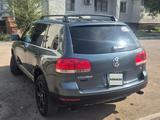 Volkswagen Touareg 2004 годаүшін4 000 000 тг. в Астана – фото 4