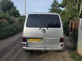 Volkswagen Caravelle 2002 года за 4 100 000 тг. в Караганда – фото 3