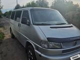 Volkswagen Caravelle 2002 года за 4 100 000 тг. в Караганда – фото 2