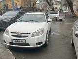 Chevrolet Epica 2007 годаfor2 500 000 тг. в Семей