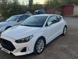 Hyundai Veloster 2019 годаүшін6 500 000 тг. в Астана – фото 2