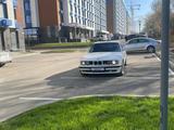 BMW 525 1988 года за 1 800 000 тг. в Жаркент – фото 4