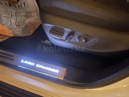 Toyota Land Cruiser Luxe 2022 года за 49 700 000 тг. в Алматы – фото 18