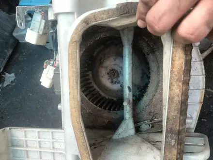 Toyota aristo 147 печка вентилятор за 15 000 тг. в Алматы