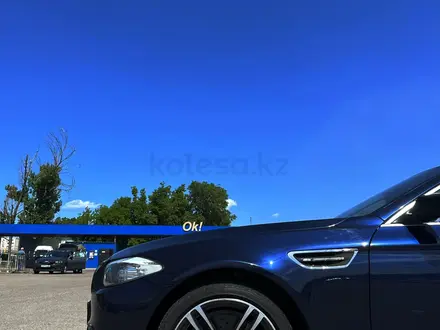 BMW 550 2010 года за 7 000 000 тг. в Алматы – фото 22