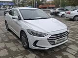 Hyundai Elantra 2018 года за 7 500 000 тг. в Уральск