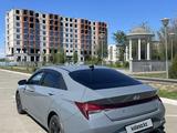 Hyundai Elantra 2022 года за 10 500 000 тг. в Уральск – фото 3