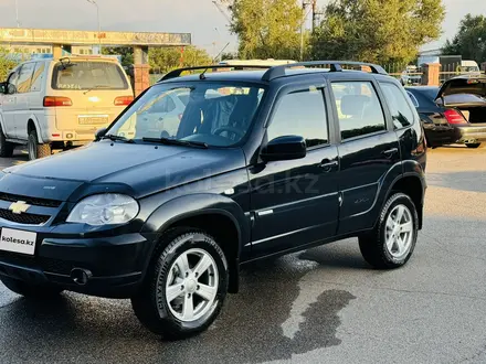 Chevrolet Niva 2015 года за 4 580 000 тг. в Алматы – фото 18