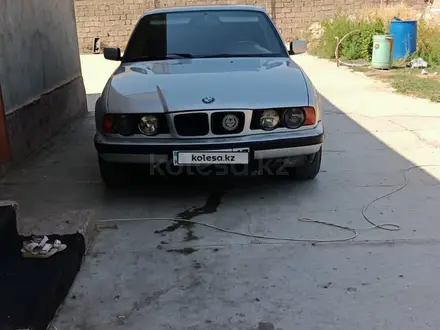 BMW 525 1993 года за 2 400 000 тг. в Сарыагаш – фото 3