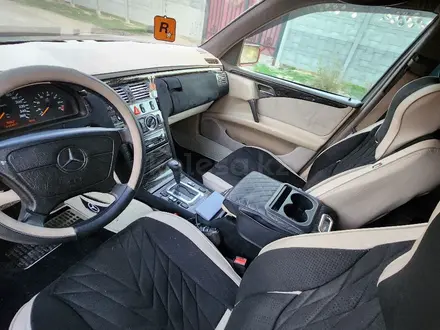 Mercedes-Benz E 280 1996 года за 2 400 000 тг. в Тараз – фото 5