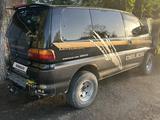 Mitsubishi Delica 1995 годаүшін2 400 000 тг. в Алматы – фото 5