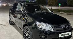 ВАЗ (Lada) Granta 2190 2013 годаүшін1 900 000 тг. в Шымкент – фото 3