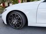BMW 330 2017 годаүшін10 700 000 тг. в Уральск – фото 3