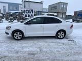 Volkswagen Polo 2012 года за 3 500 000 тг. в Астана – фото 2