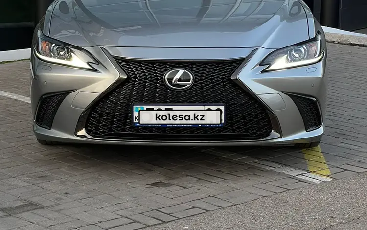 Lexus ES 350 2018 годаүшін22 000 000 тг. в Алматы