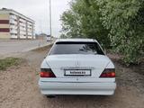 Mercedes-Benz E 250 1993 годаүшін3 500 000 тг. в Сатпаев – фото 4