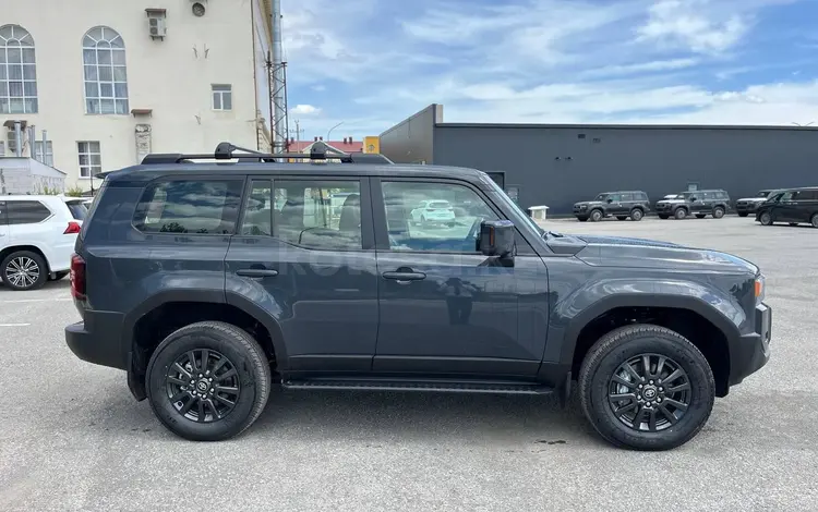 Toyota Land Cruiser Prado Comfort+ 2025 года за 32 490 000 тг. в Актобе